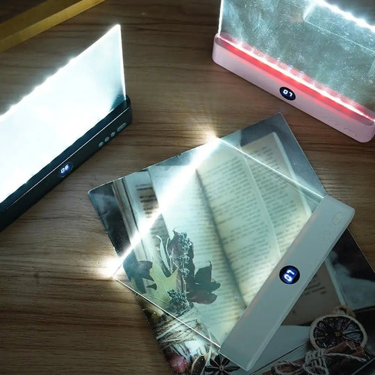Le Halo des Pages, lampe de lecture à poser LED - L'Atelier Des Lecteurs