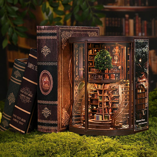 Pièces en bois prédécoupées du kit La Bibliothèque du Sage avant montage