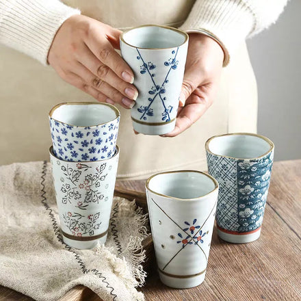 Les Six Fleurs, set de 6 tasses à thé en céramique