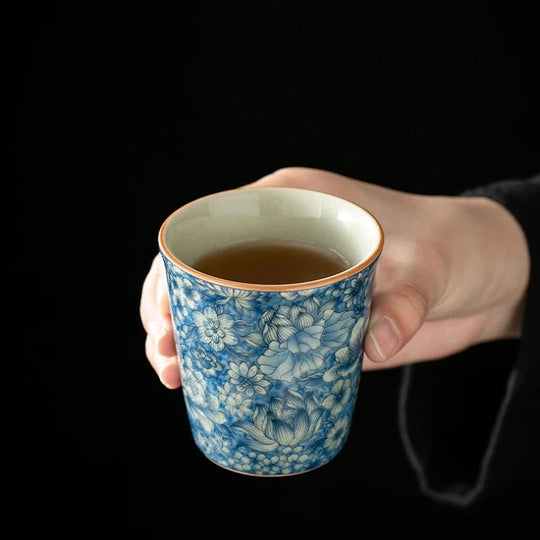 La Tasse Céladon, tasse à thé craquelée - L'Atelier Des Lecteurs