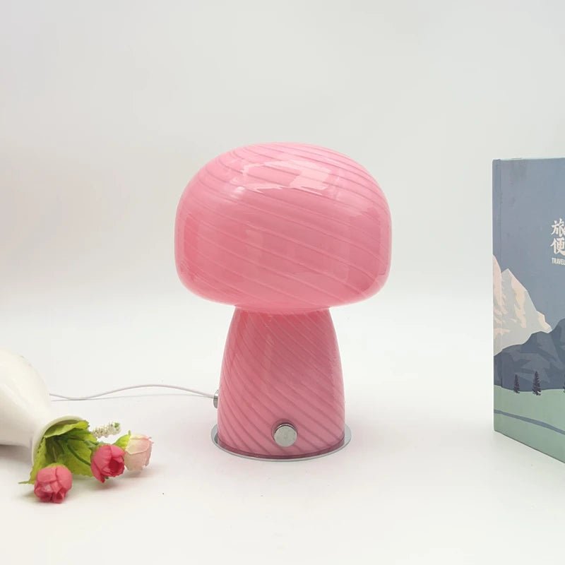 Le Champignon de Brume, lampe de chevet en verre torsadé - L'Atelier Des Lecteurs