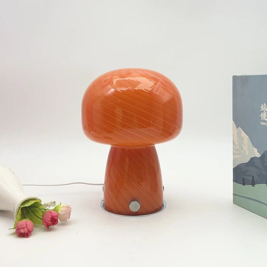 Le Champignon de Brume, lampe de chevet en verre torsadé - L'Atelier Des Lecteurs